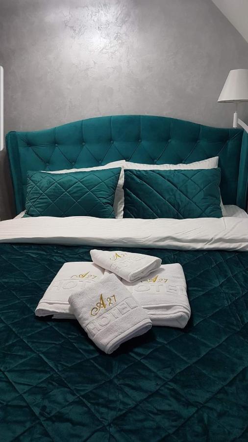 Apartman Aura Hills ズラティボール エクステリア 写真